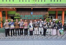 MTsN 8 Kebumen Gali Strategi Manajemen Unggul di MTsN 1 Surakarta